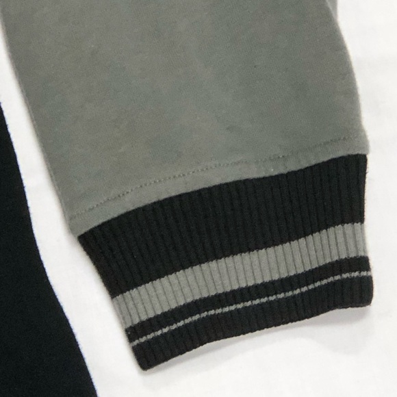 Volcom Mens zip up jacket. Size x-large. - Picture 4 of 6